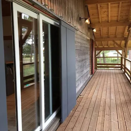 La Maison De L'aerogrange Chalet *